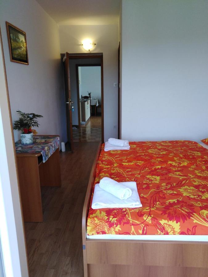 Milijana Apartments Rab Rab Town Luaran gambar