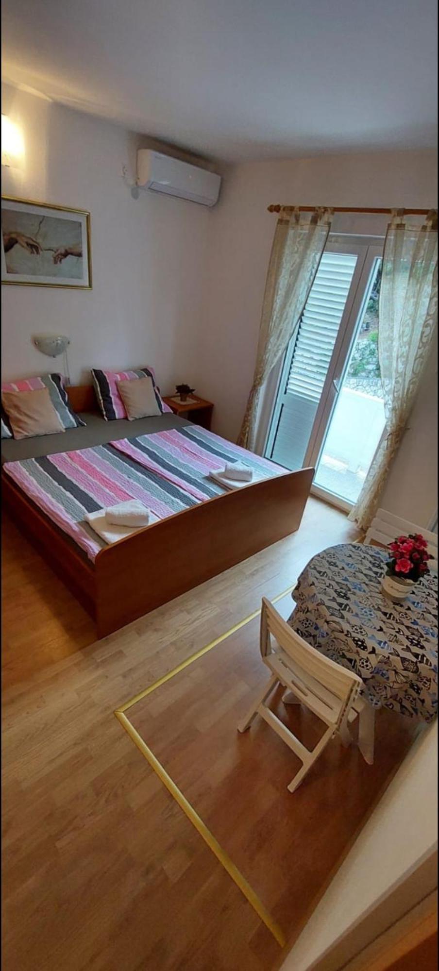Milijana Apartments Rab Rab Town Bilik gambar